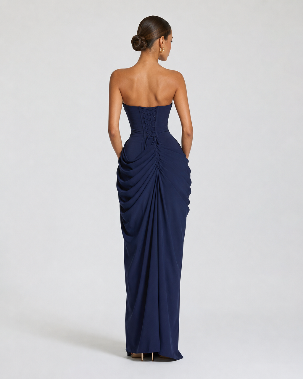 Vestido con capa