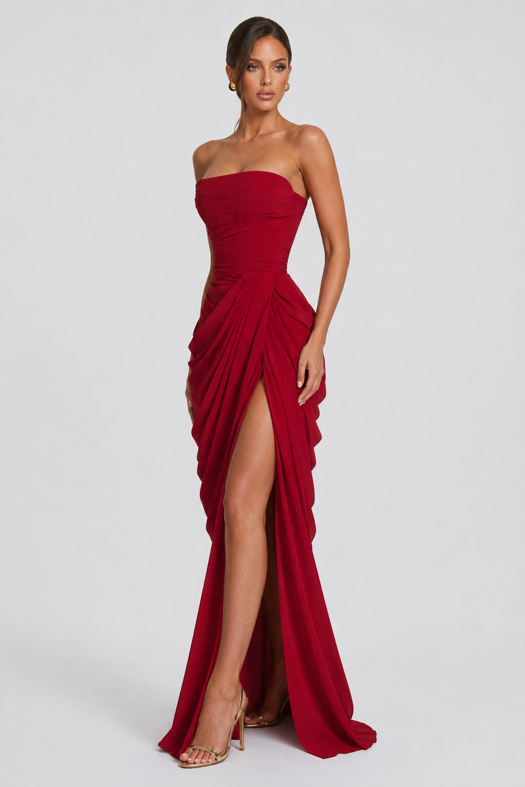 Vestido con capa