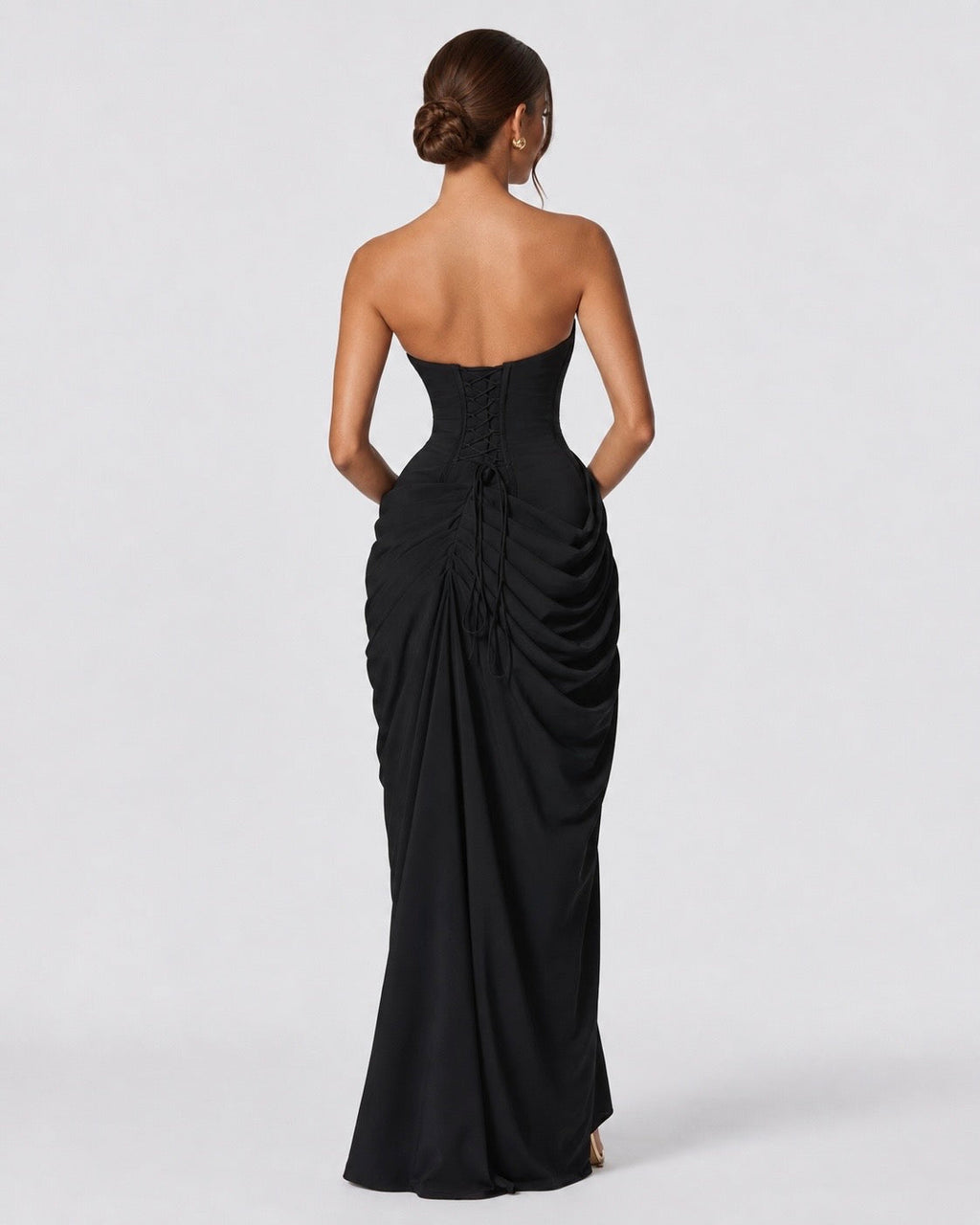 Vestido con capa