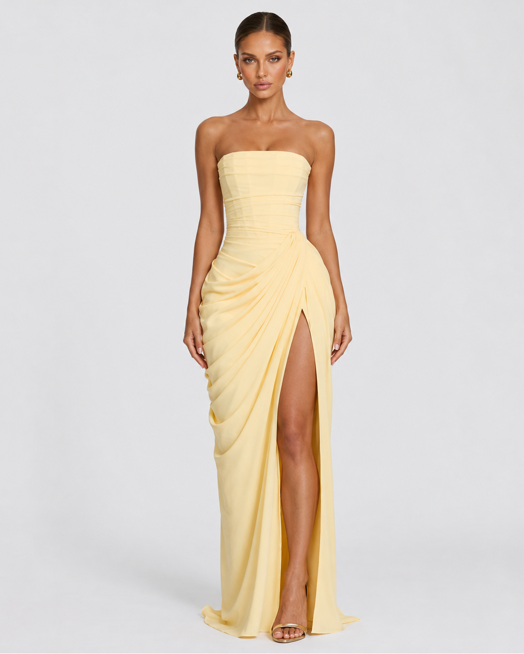 Vestido con capa