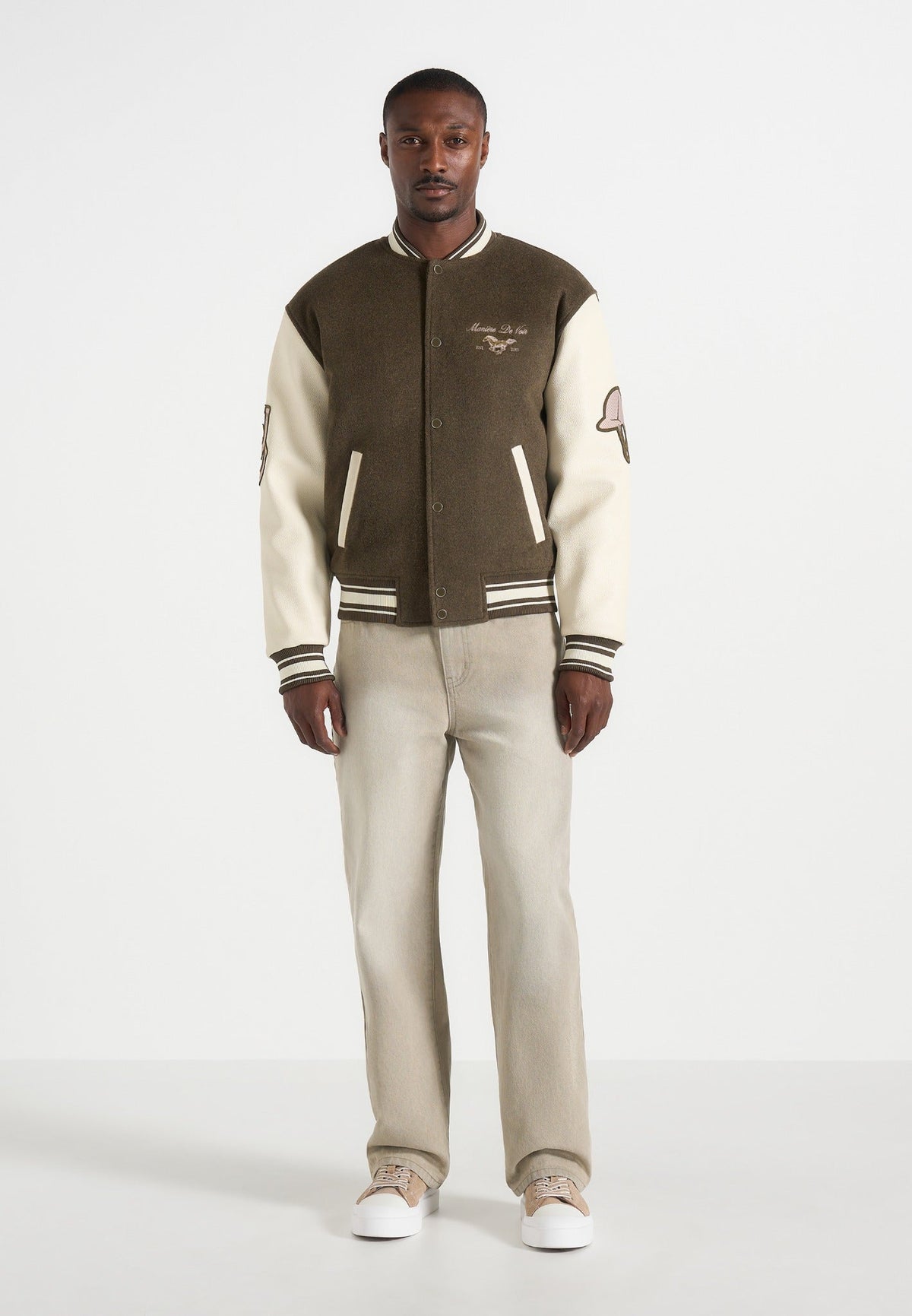 Chaqueta universitaria